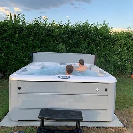 Maison Avec Piscine Et Vue Montagne Tatil Evi
